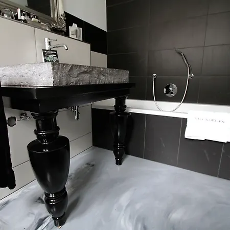 Adelees Boutique 2* 알스펠트