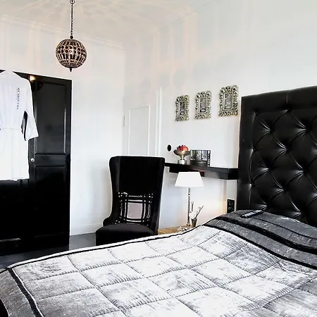 Hotel Adelees Boutique 2*
